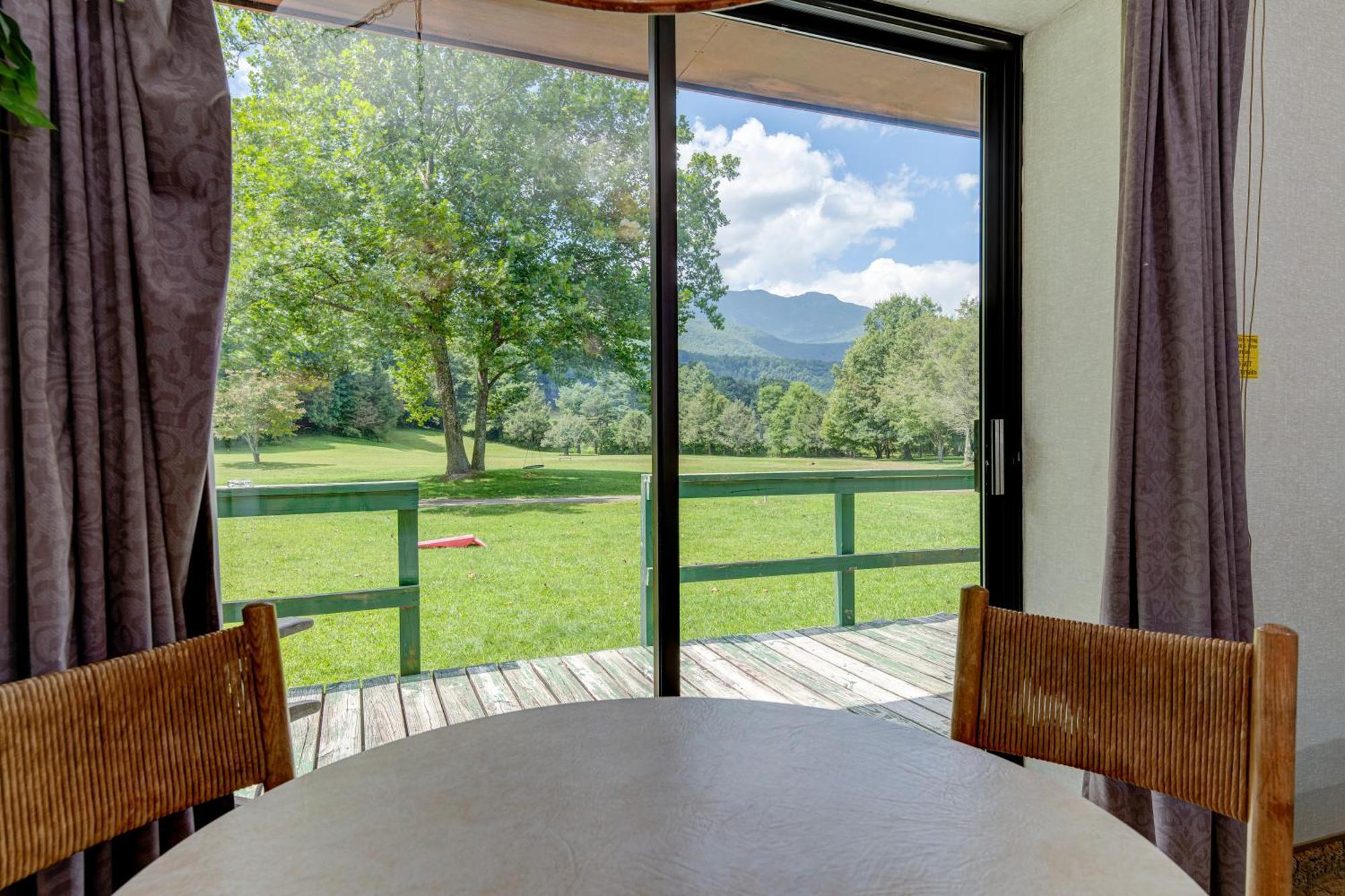Lodge At Mount Mitchell Busick Esterno foto
